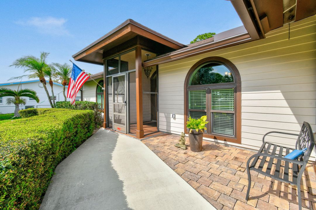 Под контрактом: $749,900 (5 спален, 2 ванн, 2492 Квадратных фут)