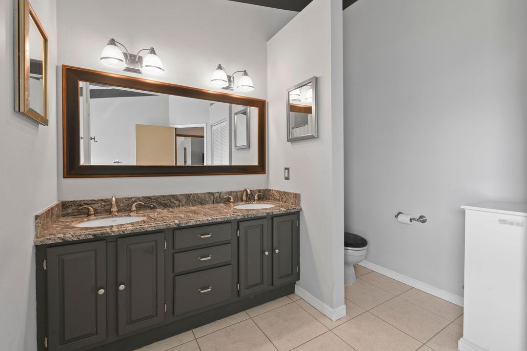 Под контрактом: $749,900 (5 спален, 2 ванн, 2492 Квадратных фут)