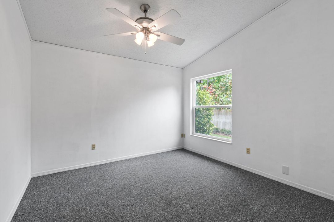 Под контрактом: $749,900 (5 спален, 2 ванн, 2492 Квадратных фут)