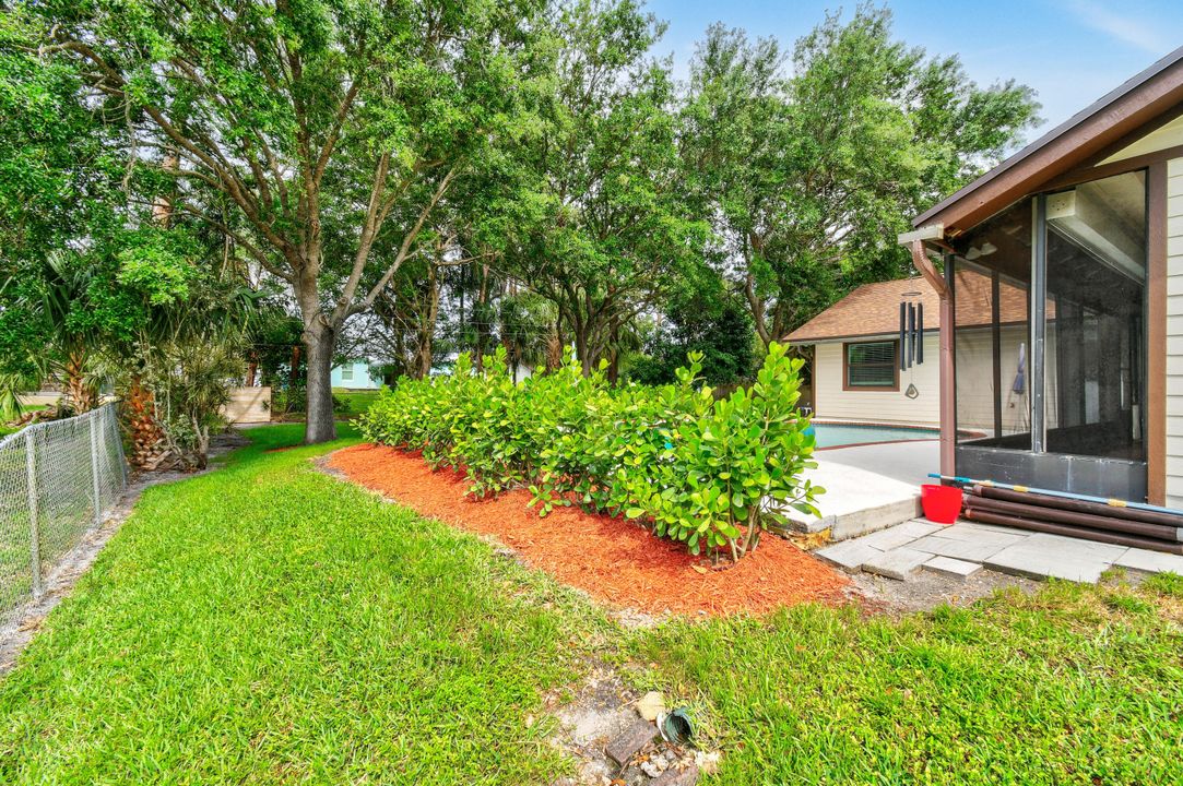 Под контрактом: $749,900 (5 спален, 2 ванн, 2492 Квадратных фут)