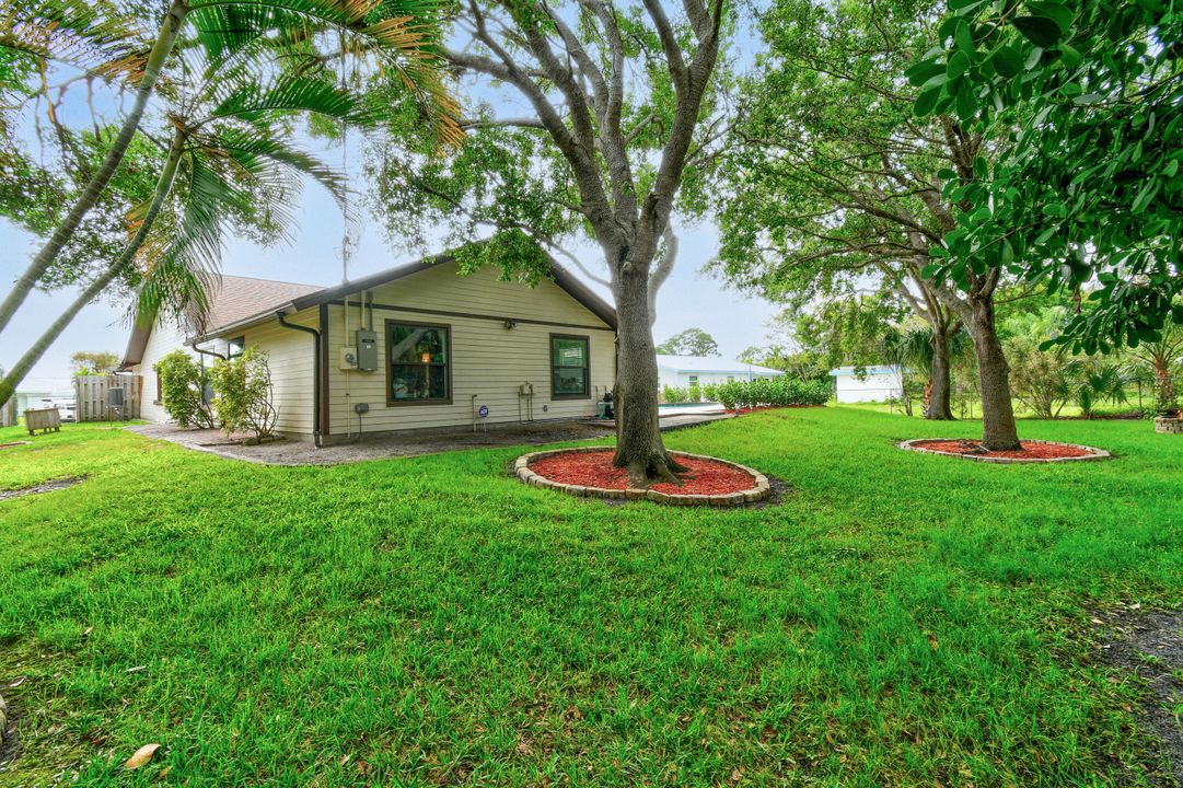 Под контрактом: $749,900 (5 спален, 2 ванн, 2492 Квадратных фут)