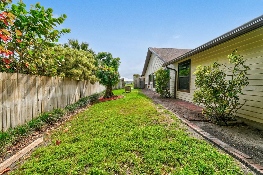 Под контрактом: $749,900 (5 спален, 2 ванн, 2492 Квадратных фут)