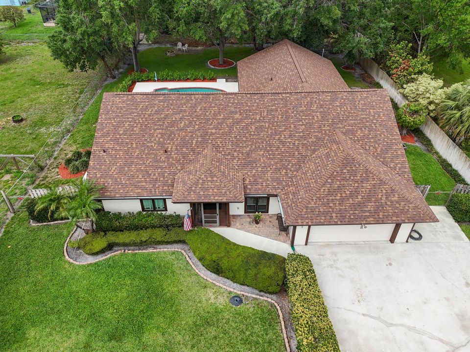 Под контрактом: $749,900 (5 спален, 2 ванн, 2492 Квадратных фут)