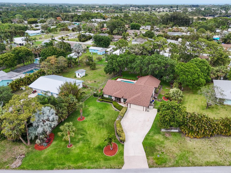 Под контрактом: $749,900 (5 спален, 2 ванн, 2492 Квадратных фут)