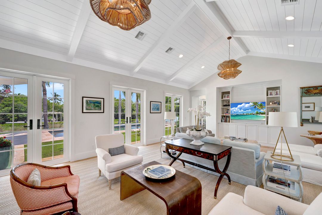 待售: $4,450,000 (5 贝兹, 4 浴室, 4006 平方英尺)