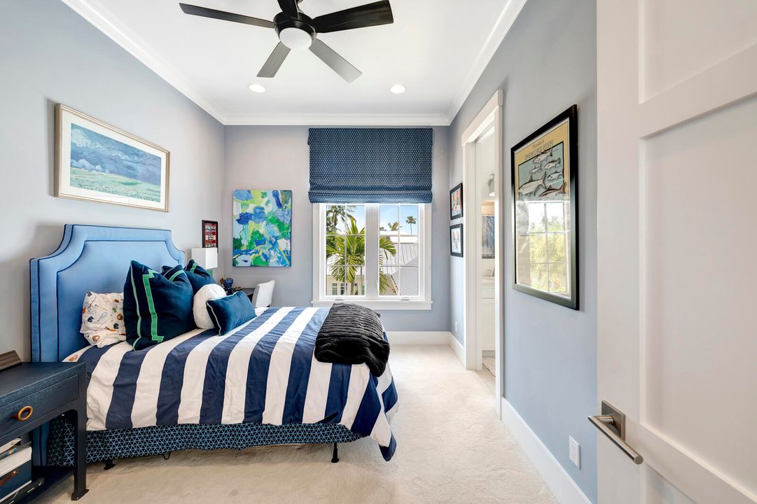 待售: $4,450,000 (5 贝兹, 4 浴室, 4006 平方英尺)