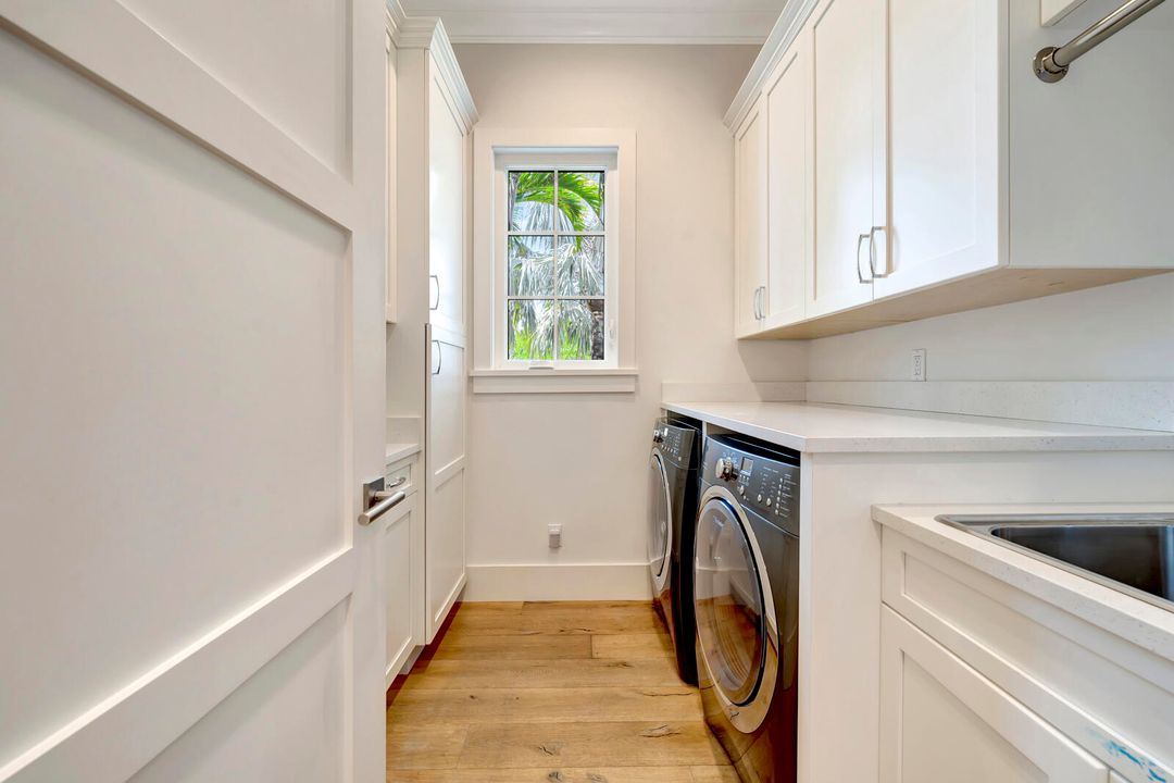 待售: $4,450,000 (5 贝兹, 4 浴室, 4006 平方英尺)