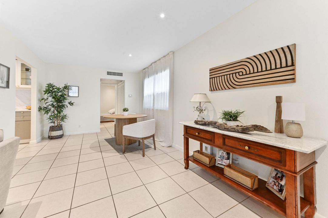 На продажу: $78,000 (1 спален, 1 ванн, 720 Квадратных фут)