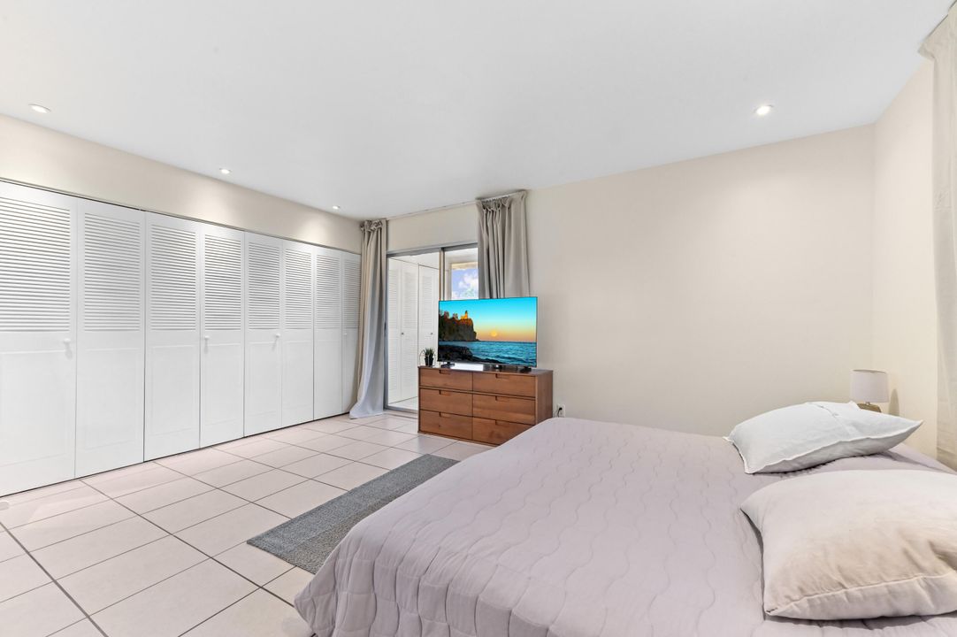 На продажу: $78,000 (1 спален, 1 ванн, 720 Квадратных фут)