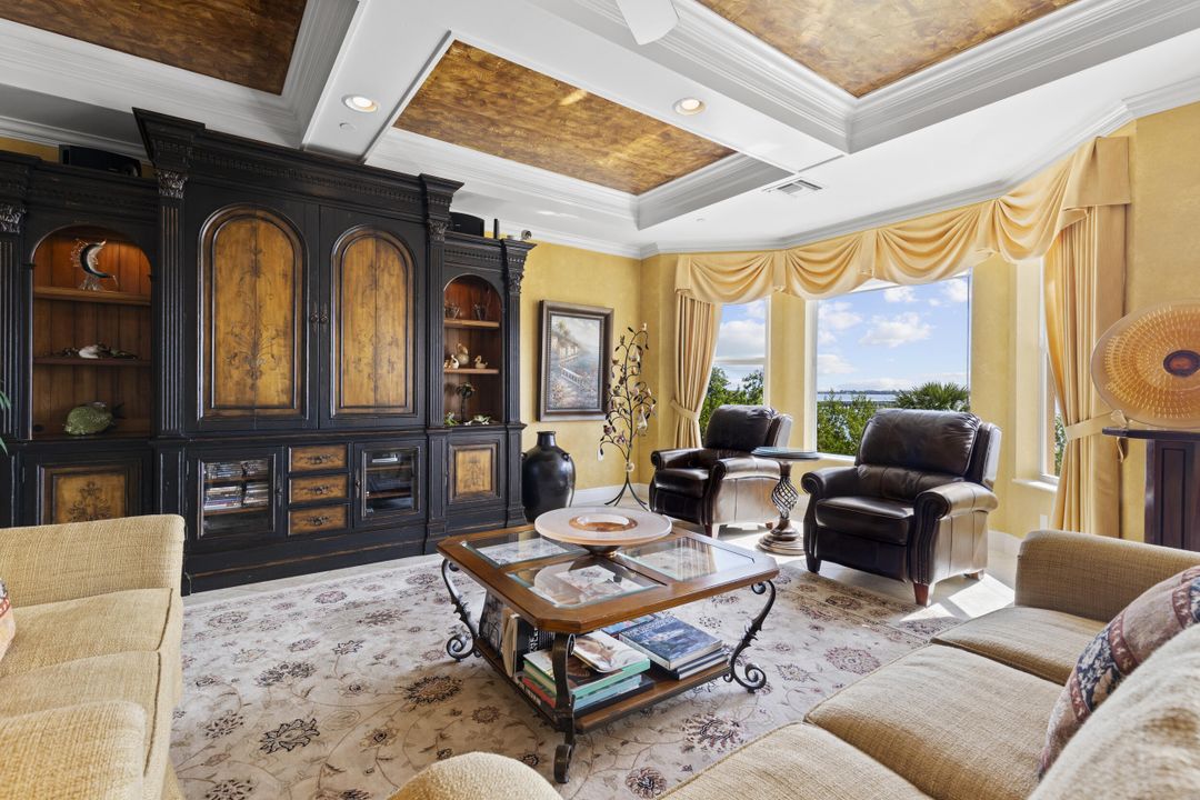 На продажу: $1,990,000 (3 спален, 3 ванн, 3960 Квадратных фут)