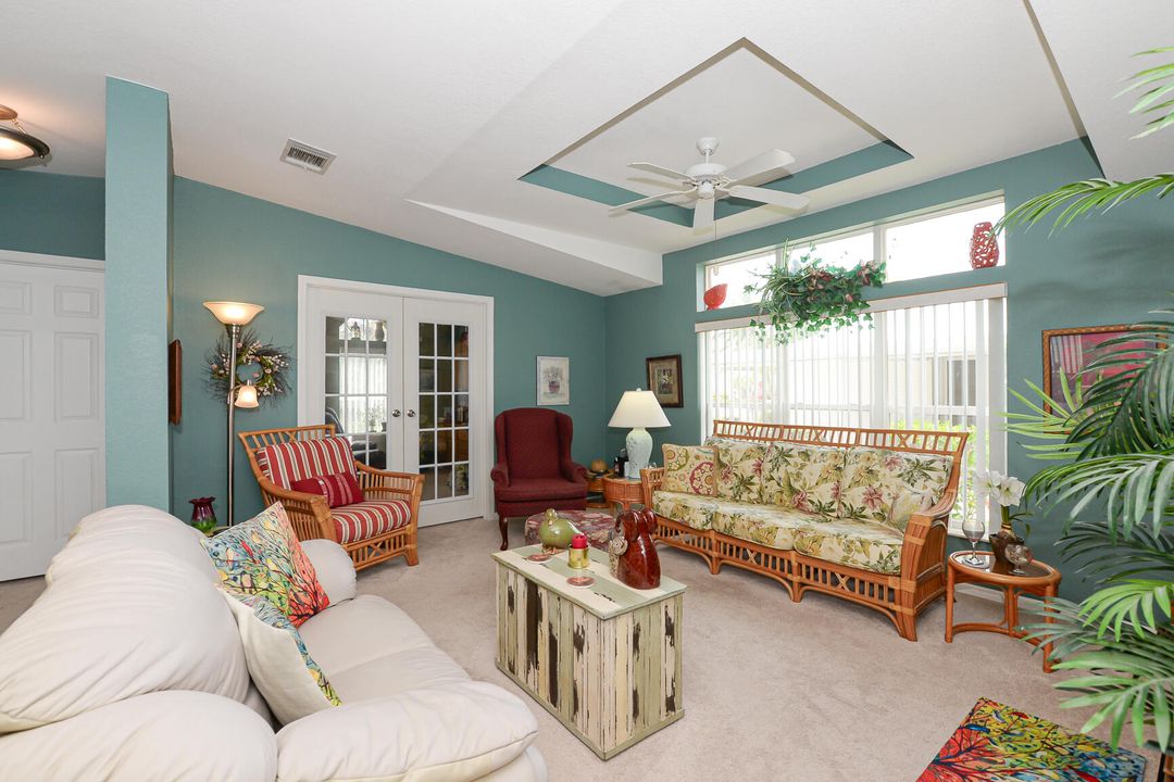 待售: $129,000 (2 贝兹, 2 浴室, 1342 平方英尺)