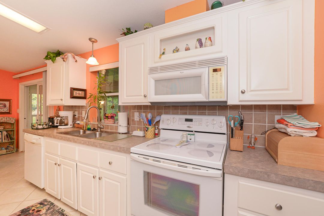 待售: $129,000 (2 贝兹, 2 浴室, 1342 平方英尺)