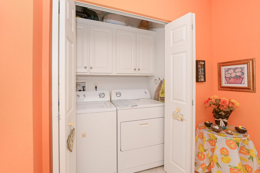 待售: $129,000 (2 贝兹, 2 浴室, 1342 平方英尺)