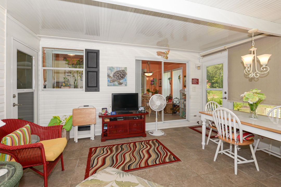 待售: $129,000 (2 贝兹, 2 浴室, 1342 平方英尺)