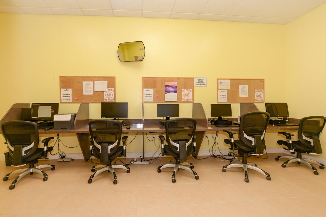 待售: $129,000 (2 贝兹, 2 浴室, 1342 平方英尺)