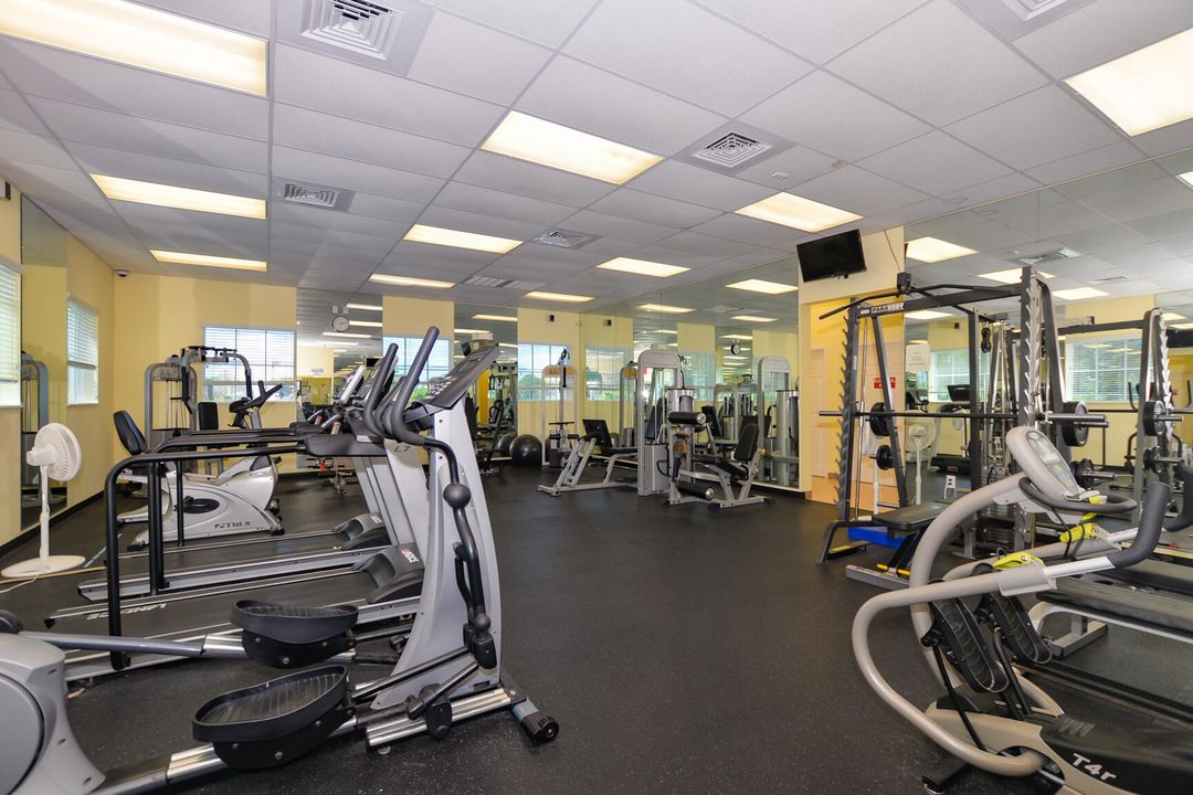 待售: $129,000 (2 贝兹, 2 浴室, 1342 平方英尺)