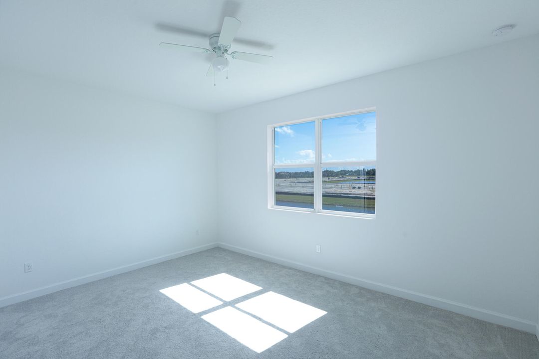 Activo con contrato: $315,000 (3 camas, 2 baños, 1632 Pies cuadrados)