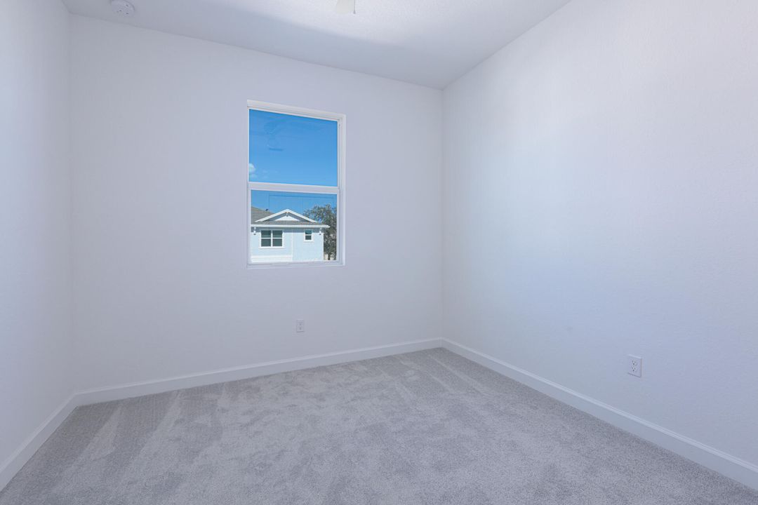 Activo con contrato: $315,000 (3 camas, 2 baños, 1632 Pies cuadrados)