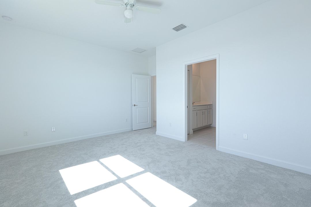 Activo con contrato: $315,000 (3 camas, 2 baños, 1632 Pies cuadrados)