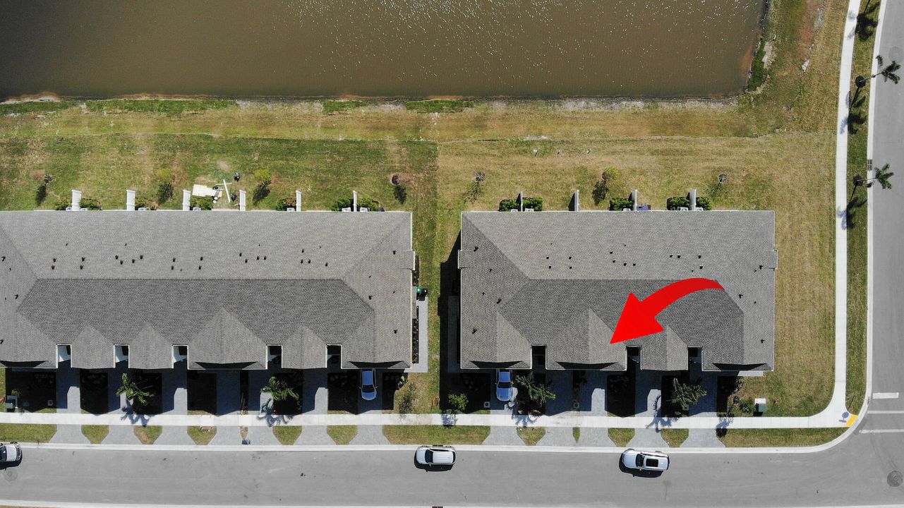 Activo con contrato: $315,000 (3 camas, 2 baños, 1632 Pies cuadrados)