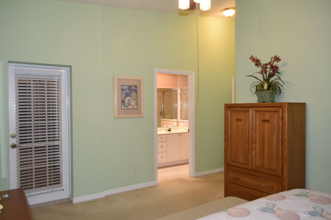 Под контрактом: $279,900 (3 спален, 2 ванн, 1463 Квадратных фут)