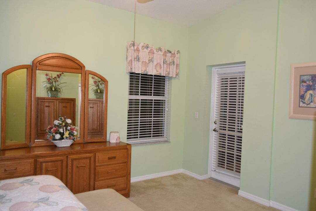 Под контрактом: $279,900 (3 спален, 2 ванн, 1463 Квадратных фут)