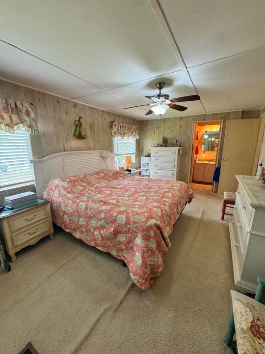 For Sale: $34,900 (2 beds, 2 baths, 1400 Square Feet)