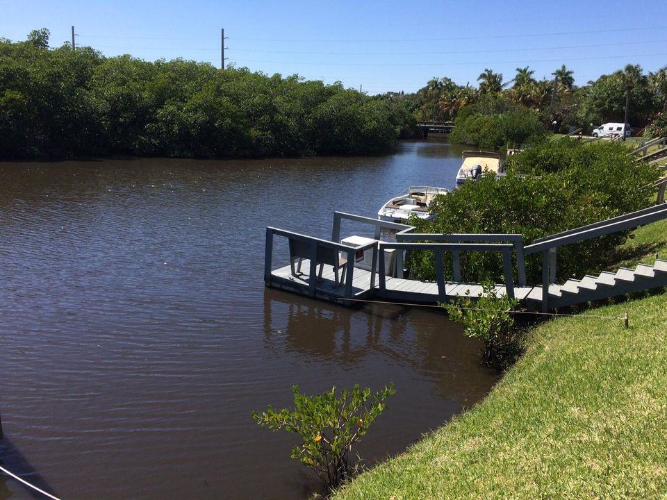 Activo con contrato: $1,975 (2 camas, 2 baños, 1164 Pies cuadrados)