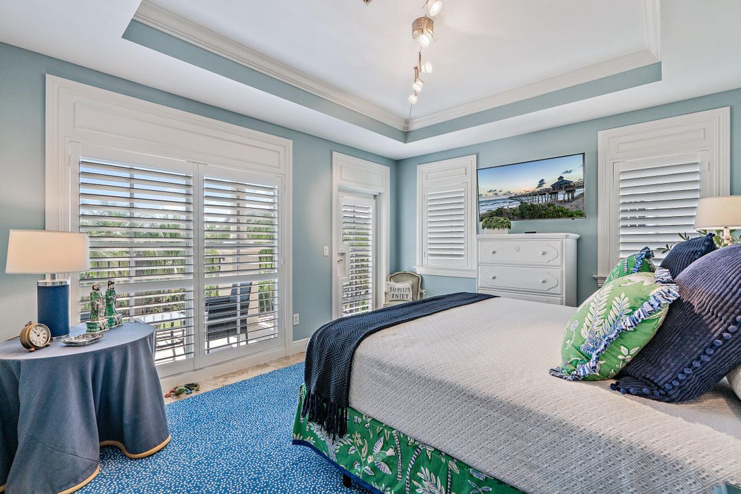 В аренду: $18,000 (3 спален, 3 ванн, 2965 Квадратных фут)