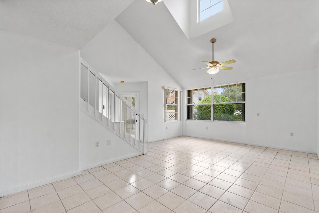 На продажу: $350,000 (3 спален, 2 ванн, 1386 Квадратных фут)