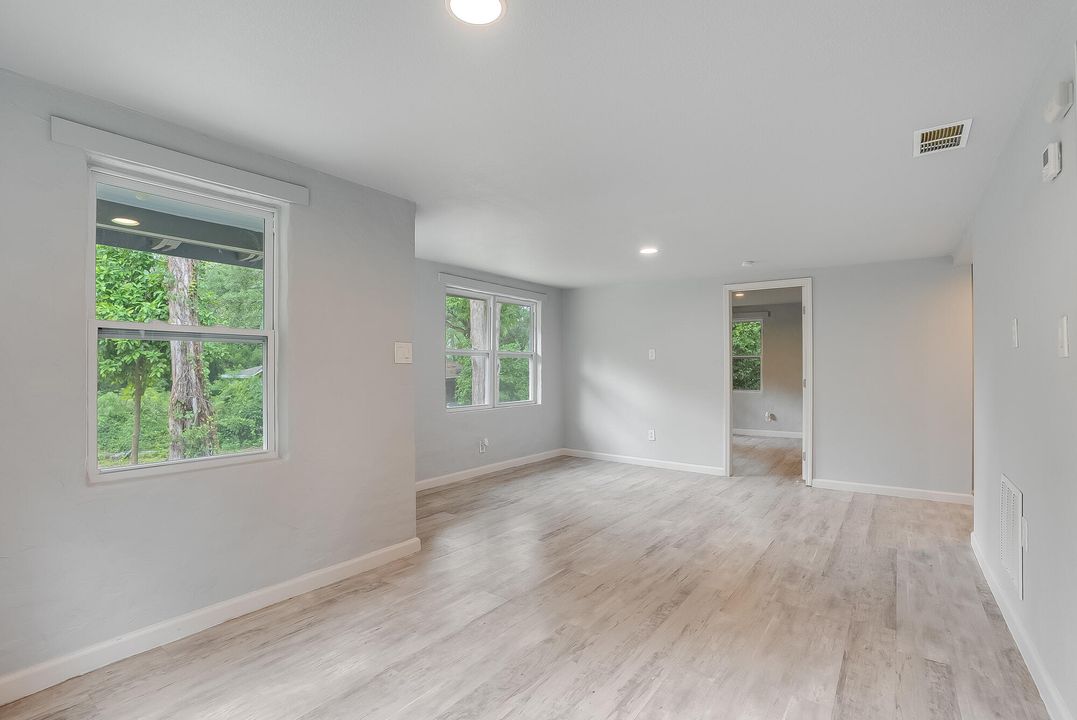 En Venta: $160,000 (2 camas, 2 baños, 800 Pies cuadrados)