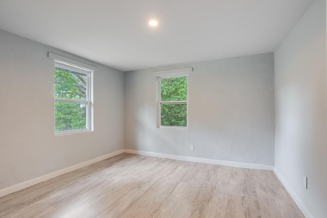 En Venta: $160,000 (2 camas, 2 baños, 800 Pies cuadrados)