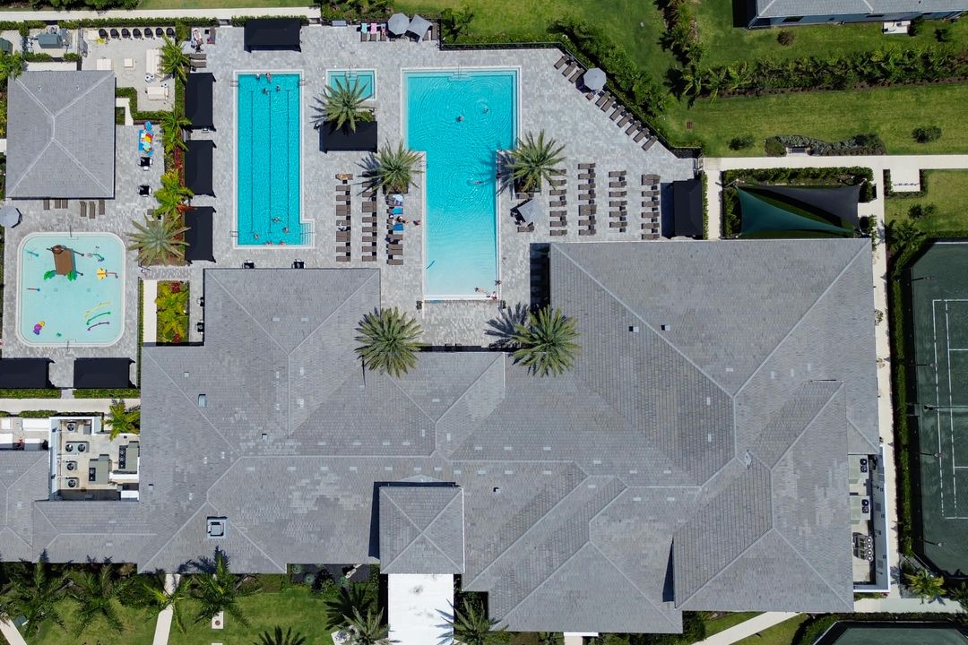 For Sale: $2,500,000 (4 beds, 4 baths, 3106 Square Feet)