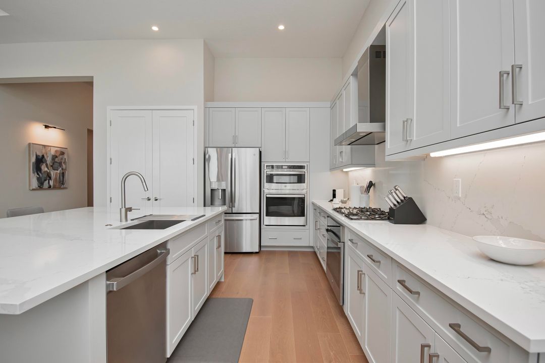 For Sale: $2,500,000 (4 beds, 4 baths, 3106 Square Feet)