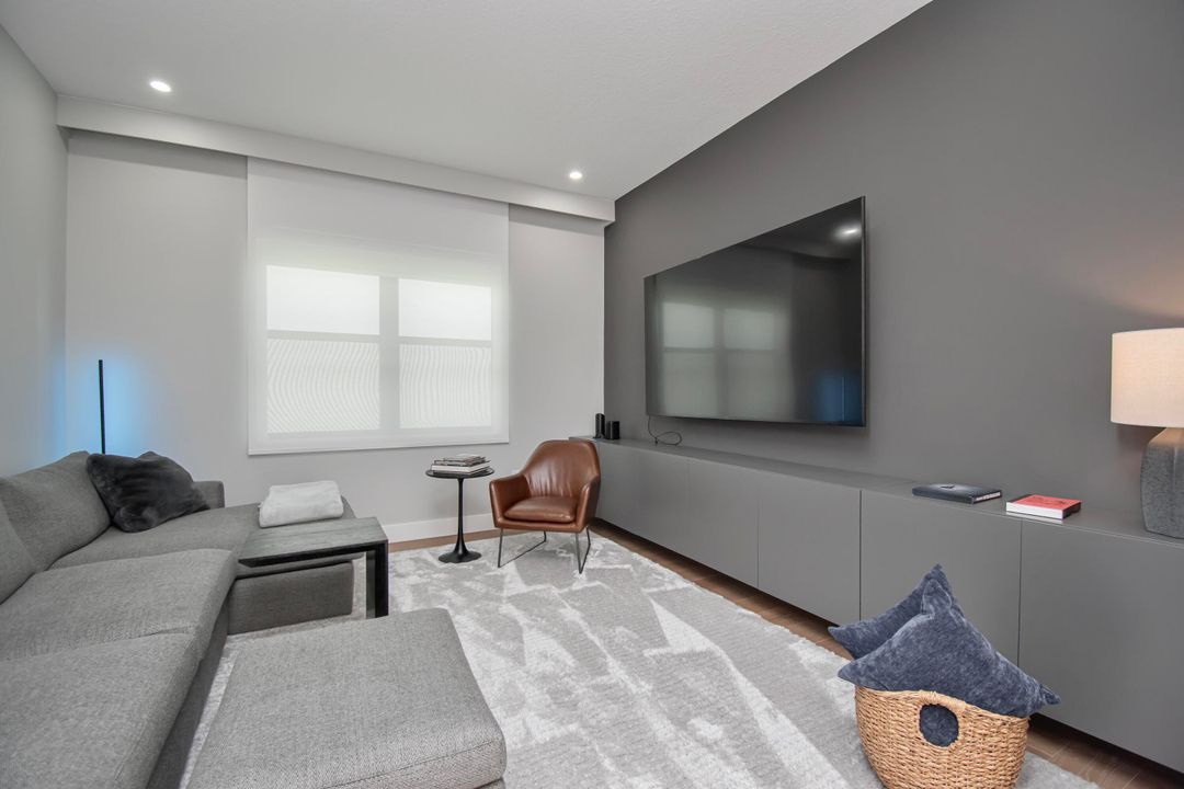 For Sale: $2,500,000 (4 beds, 4 baths, 3106 Square Feet)