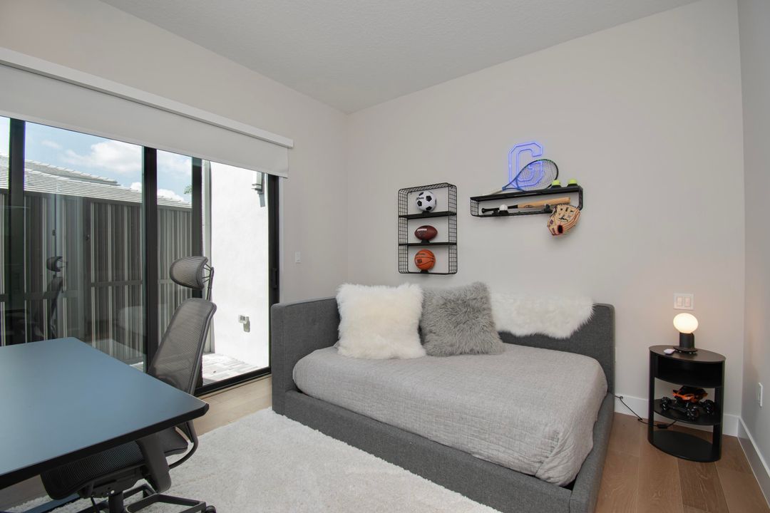 For Sale: $2,500,000 (4 beds, 4 baths, 3106 Square Feet)