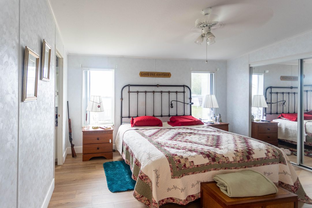 待售: $172,900 (2 贝兹, 2 浴室, 1286 平方英尺)