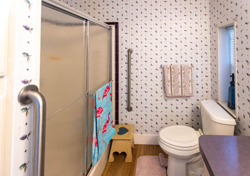 待售: $172,900 (2 贝兹, 2 浴室, 1286 平方英尺)