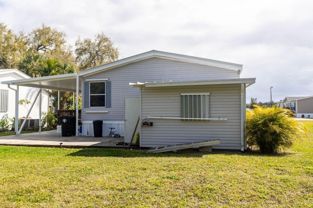 待售: $172,900 (2 贝兹, 2 浴室, 1286 平方英尺)