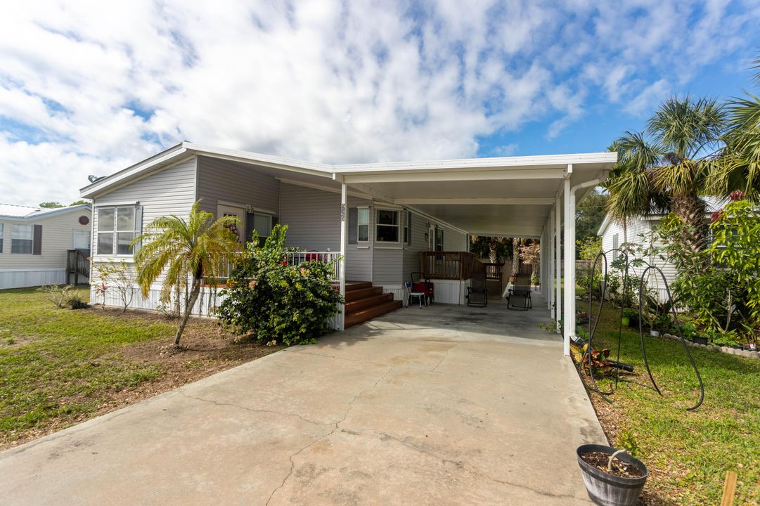 待售: $172,900 (2 贝兹, 2 浴室, 1286 平方英尺)