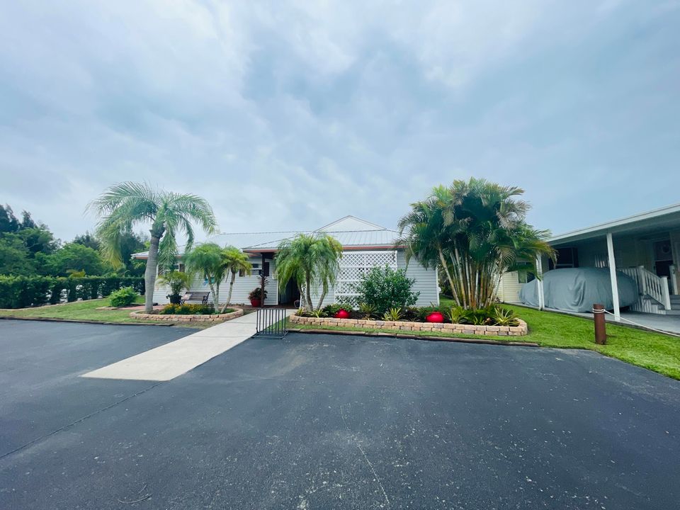 待售: $172,900 (2 贝兹, 2 浴室, 1286 平方英尺)