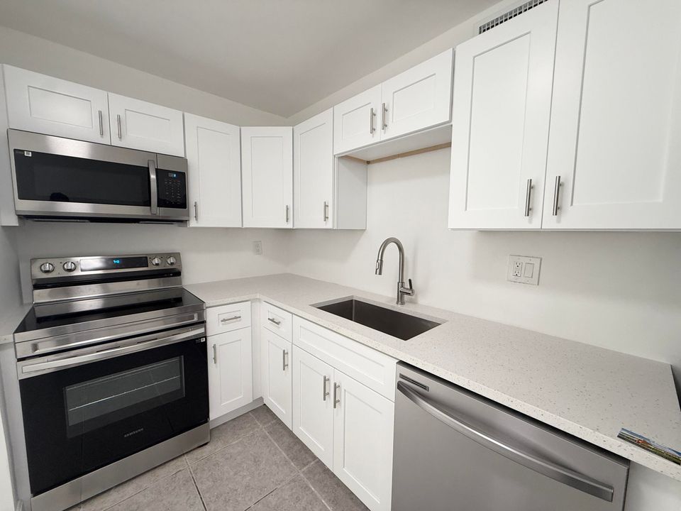 На продажу: $1,239,000 (0 спален, 0 ванн, 3384 Квадратных фут)