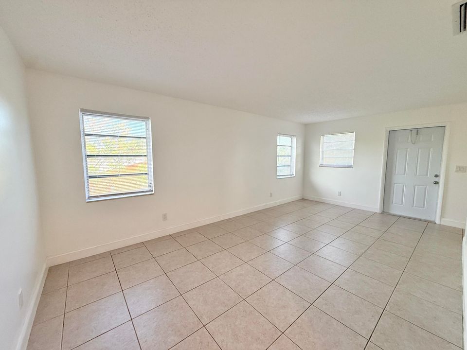 На продажу: $1,239,000 (0 спален, 0 ванн, 3384 Квадратных фут)