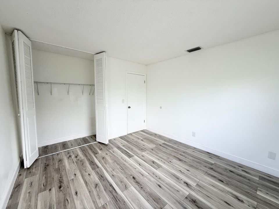 На продажу: $1,239,000 (0 спален, 0 ванн, 3384 Квадратных фут)