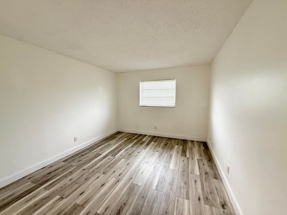 На продажу: $1,239,000 (0 спален, 0 ванн, 3384 Квадратных фут)