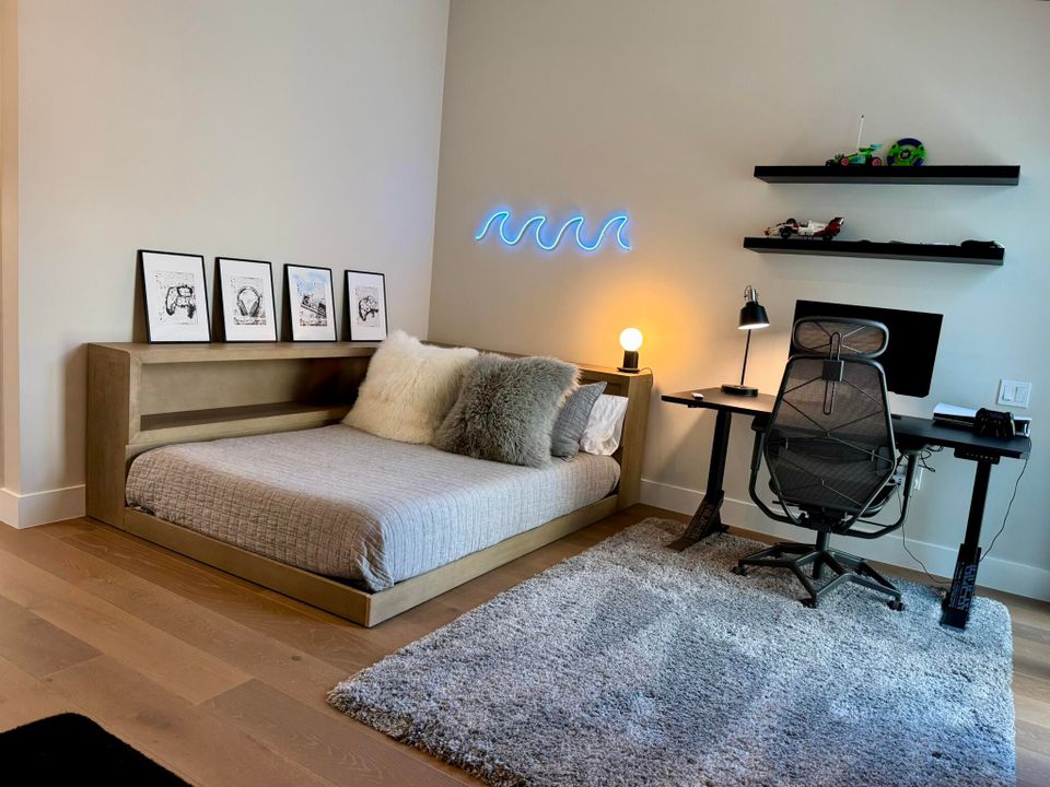 For Sale: $2,500,000 (4 beds, 4 baths, 3106 Square Feet)