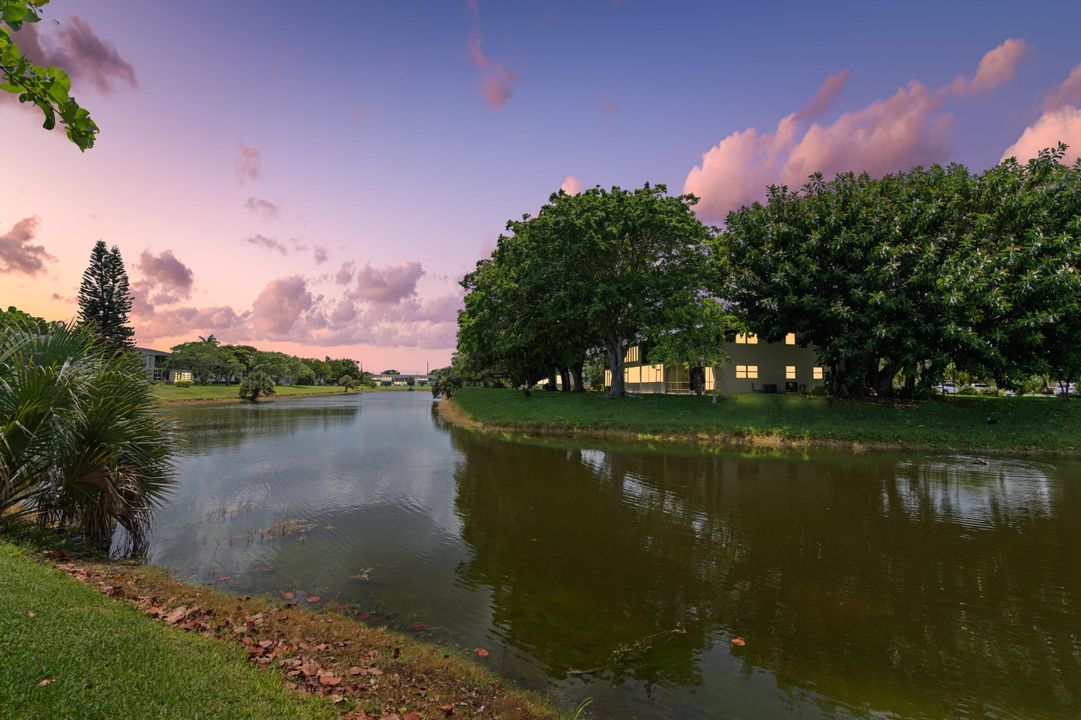 Недавно продано: $80,000 (1 спален, 1 ванн, 725 Квадратных фут)