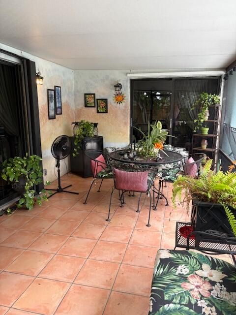 На продажу: $520,000 (4 спален, 2 ванн, 1569 Квадратных фут)