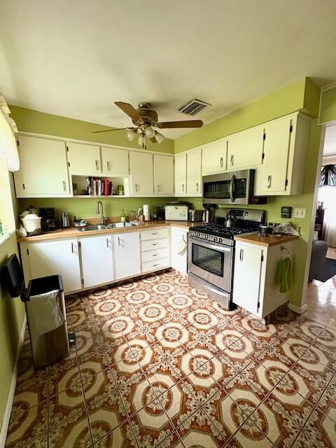 На продажу: $520,000 (4 спален, 2 ванн, 1569 Квадратных фут)