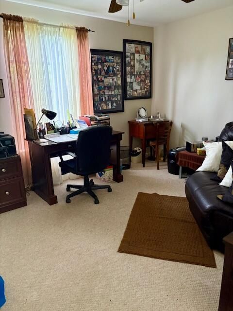 На продажу: $520,000 (4 спален, 2 ванн, 1569 Квадратных фут)